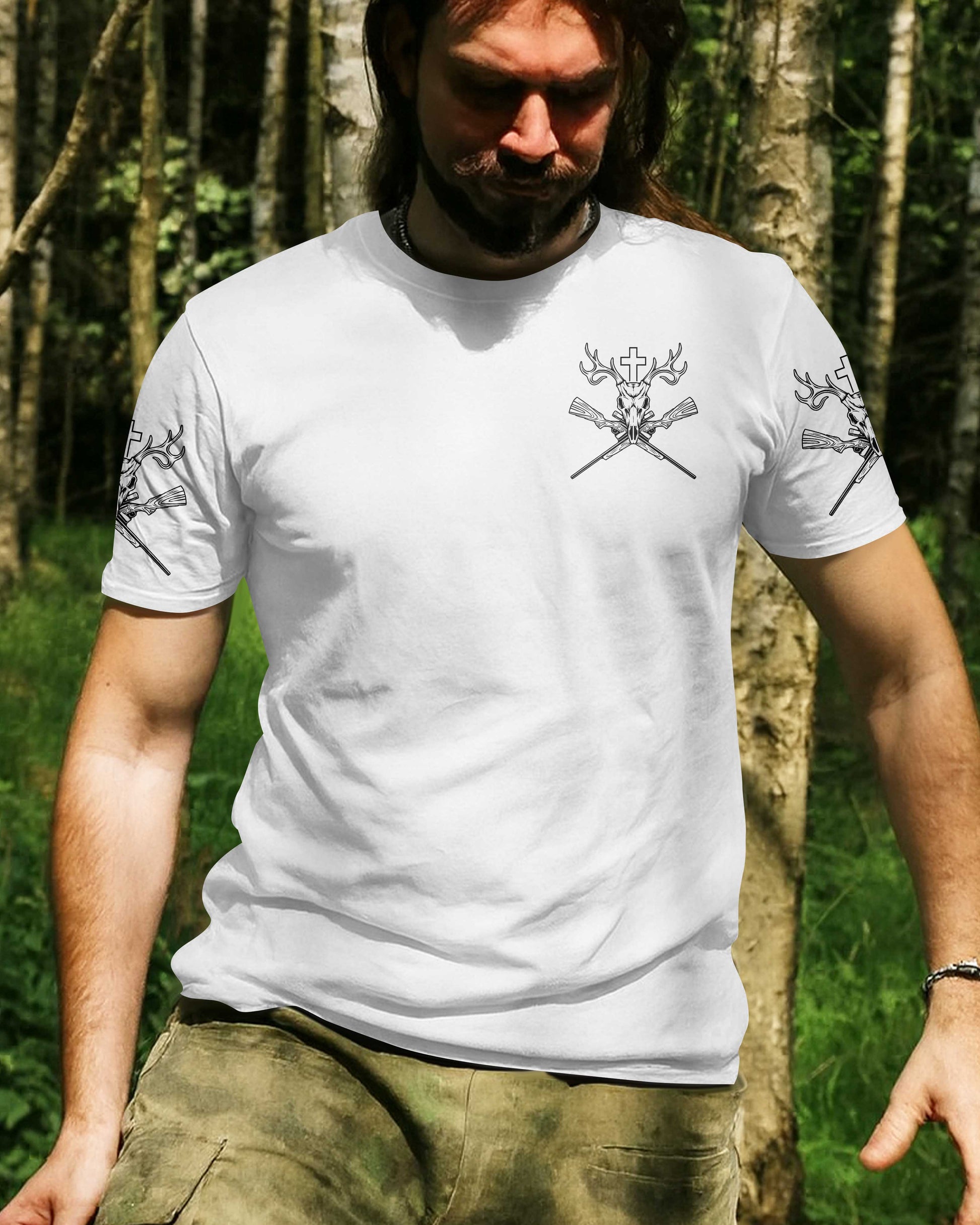 Never Underestimate An Old Man Who Believe In Jesus And Love Hunting T-Shirt