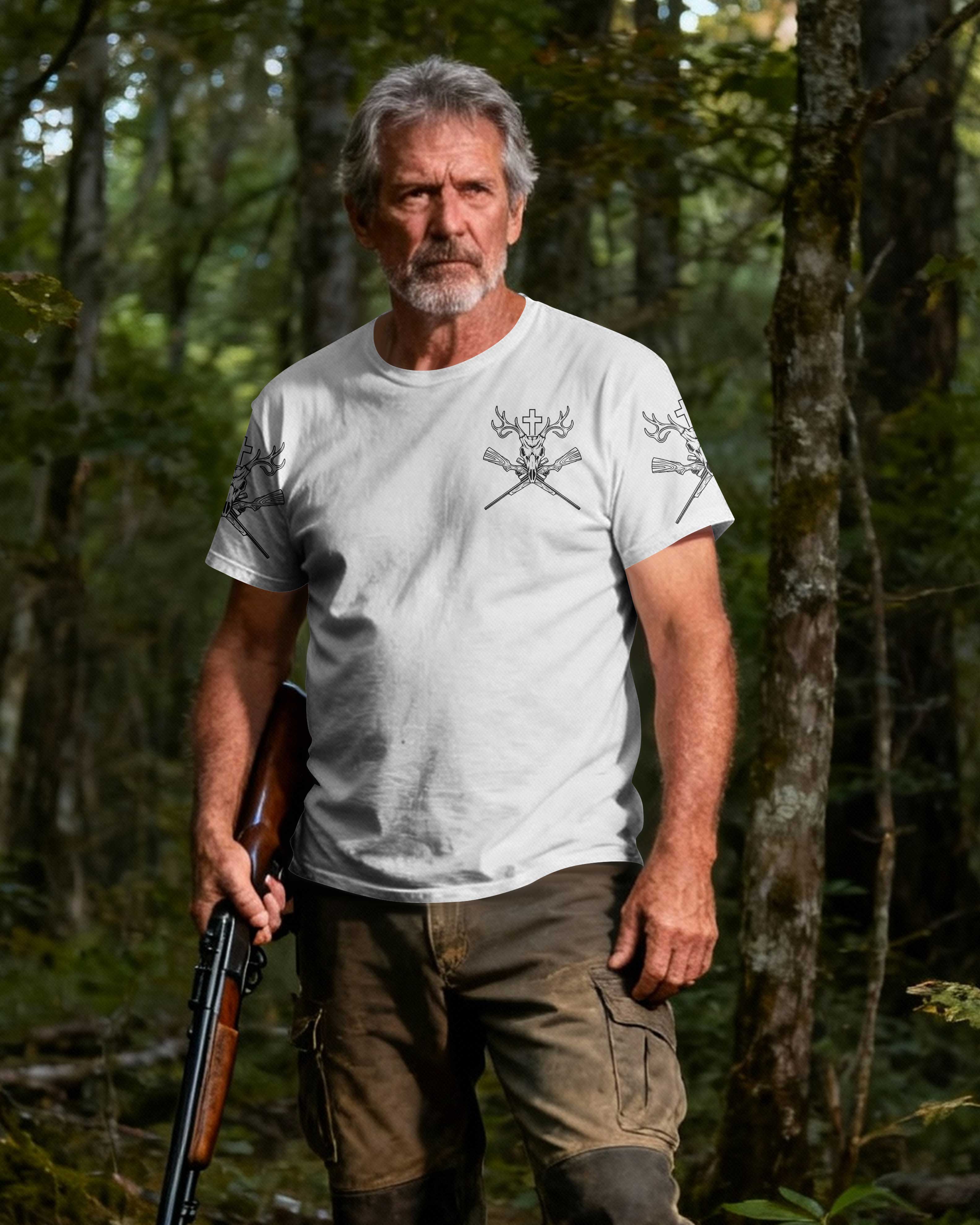 Never Underestimate An Old Man Who Believe In Jesus And Love Hunting T-Shirt